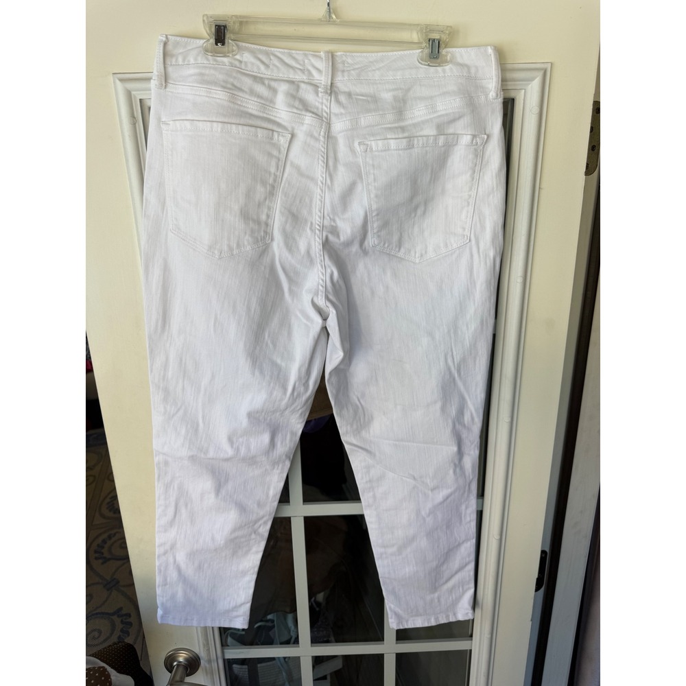 Nine West Women's Gramercy Crop Jeans flat front sz 14 white beach shower party - Picture 6 of 6